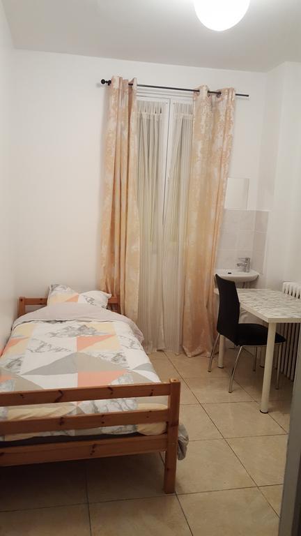 Chambres A Paris Ивры-Сур-Сеине Экстерьер фото